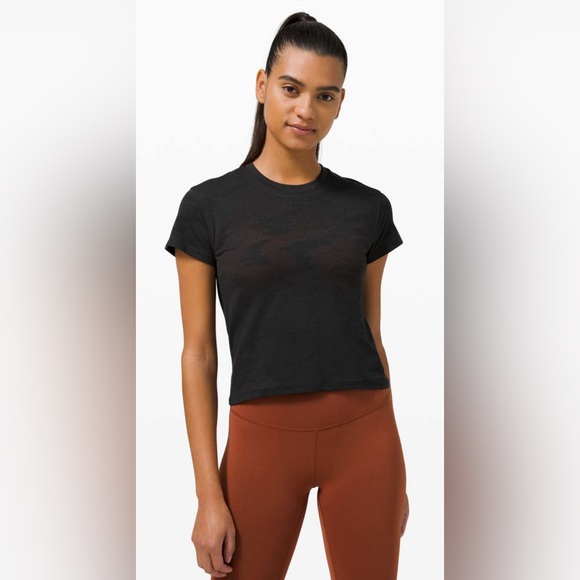 Lululemon Train to Be Short Sleeve NWT Size 2 Dot Camo Black DOCB Camouflage - Picture 9 of 12